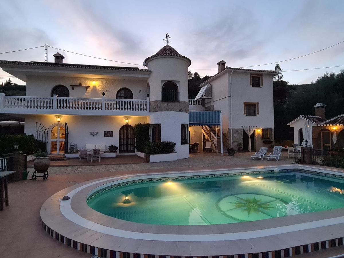 לינה וארוחת בוקר Alcaucín Casa Estrella De Salia מראה חיצוני תמונה